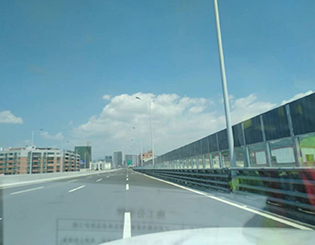 福建厦漳高速桥梁声屏障项目